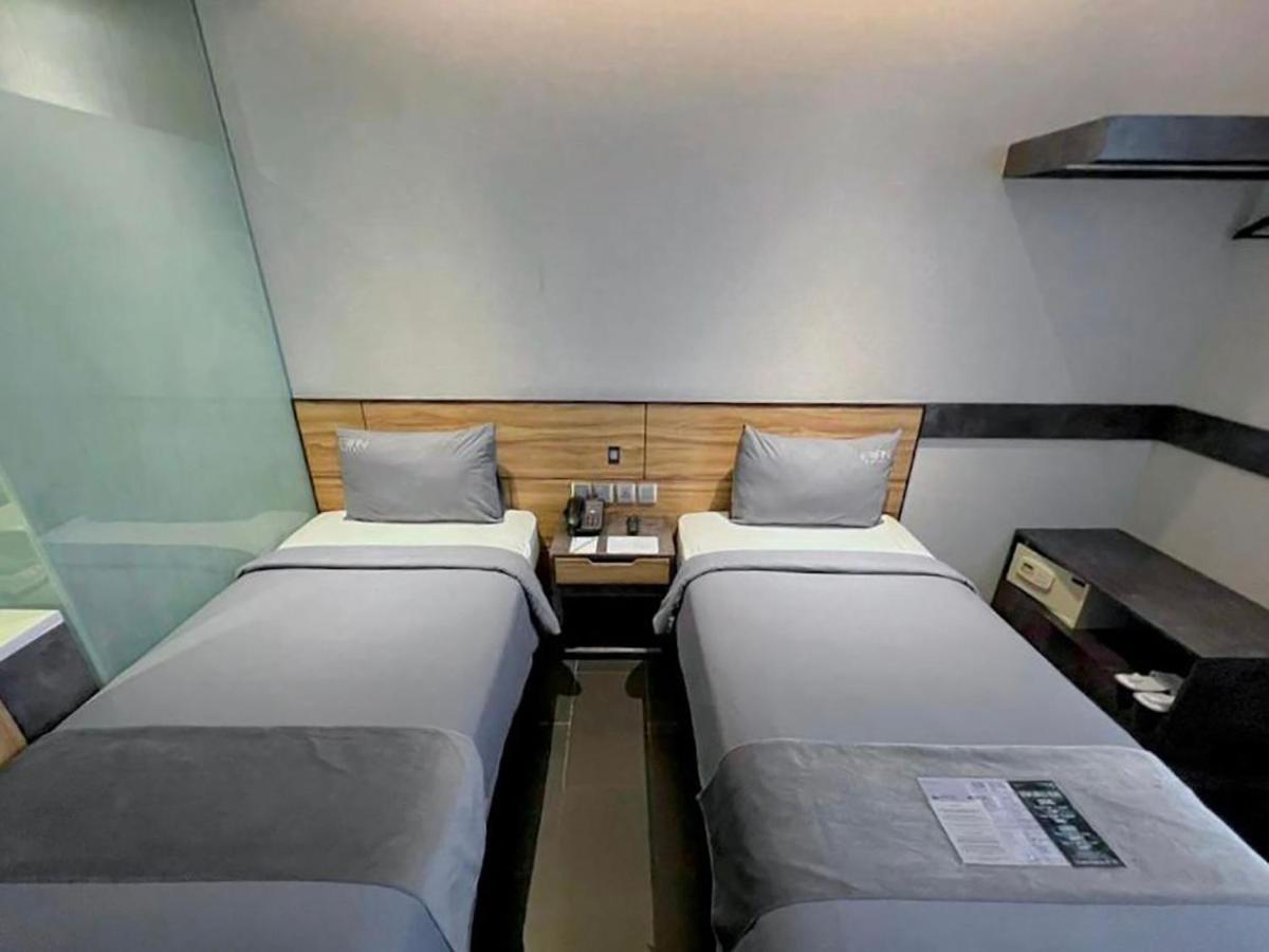 Erian Hotel Jakarta Kültér fotó