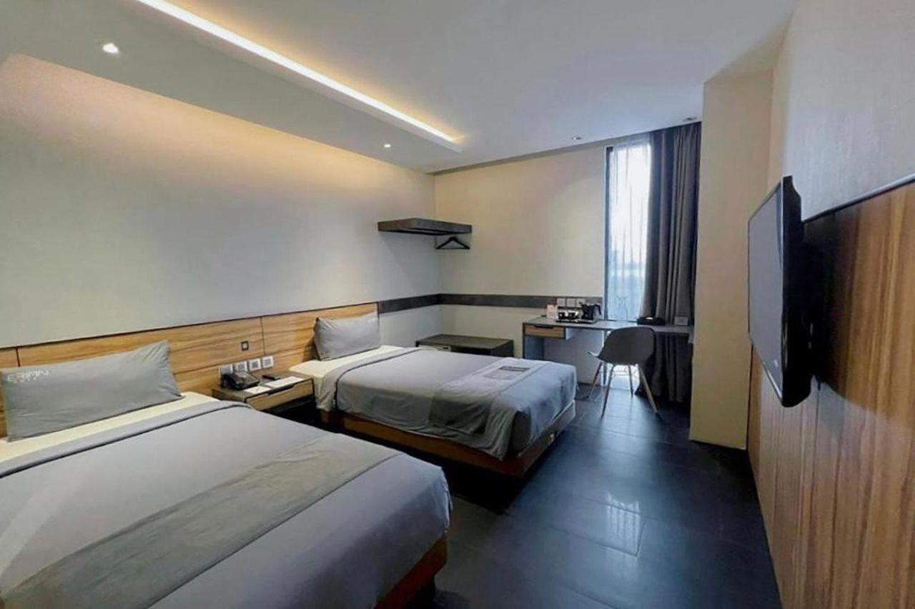Erian Hotel Jakarta Kültér fotó