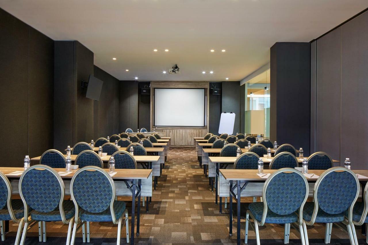 Erian Hotel Jakarta Kültér fotó